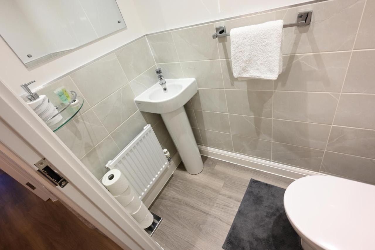 Apartamento Luxury 4 Bed House With Gated Parking In The Heart Of Birmingham! Exterior foto