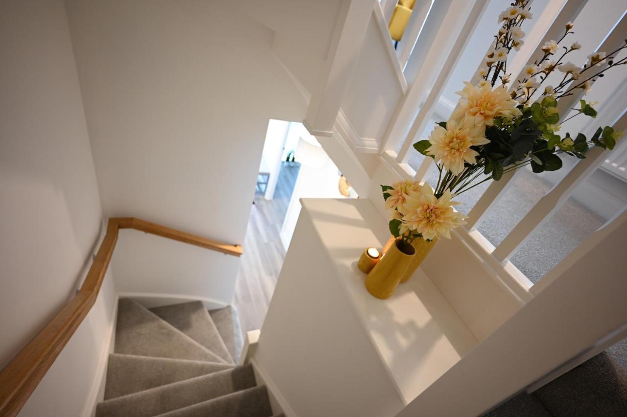 Apartamento Luxury 4 Bed House With Gated Parking In The Heart Of Birmingham! Exterior foto